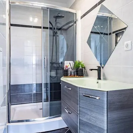 Apartment Riviera Lux Pula